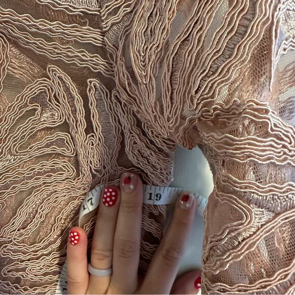 Alexis Pink Textured Blouse Top Small - Picture 8 of 12